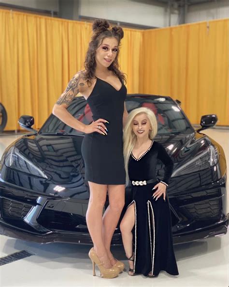 @tinytexie .